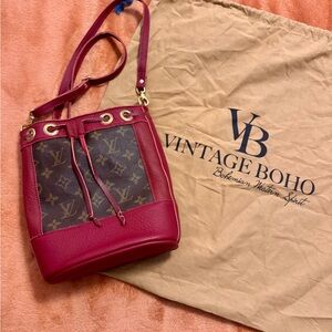 Vintage Boho Louis Vuitton Roadie Crossbody Bucket Bag